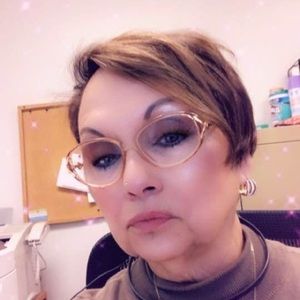 Meet your Posher, Paula v